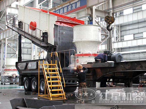 什么樣的碎石機(jī)讓千萬(wàn)客戶如此著迷？移動(dòng)碎石機(jī)廠家為您揭秘