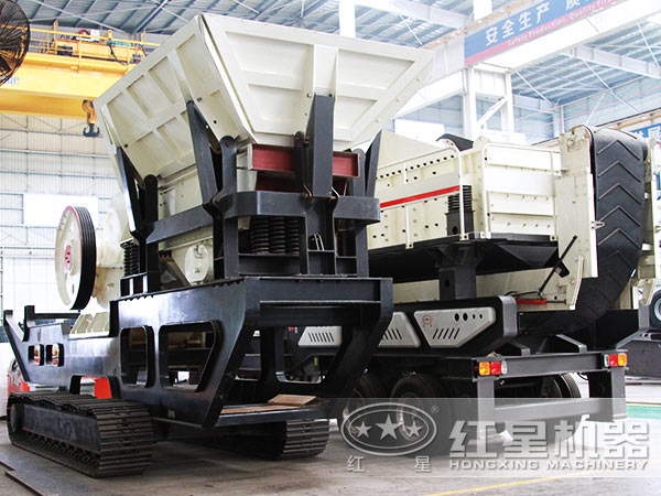 市場(chǎng)青石移動(dòng)碎石機(jī)多少錢一臺(tái)？貴不貴？