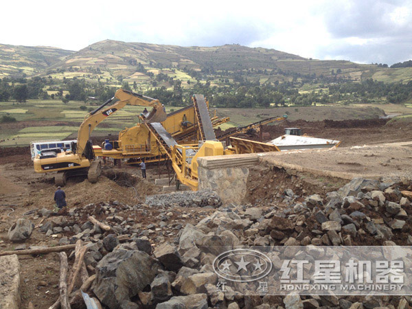 河南駐馬店建筑垃圾處理現(xiàn)場(chǎng) 河南駐馬店建筑垃圾處理現(xiàn)場(chǎng)