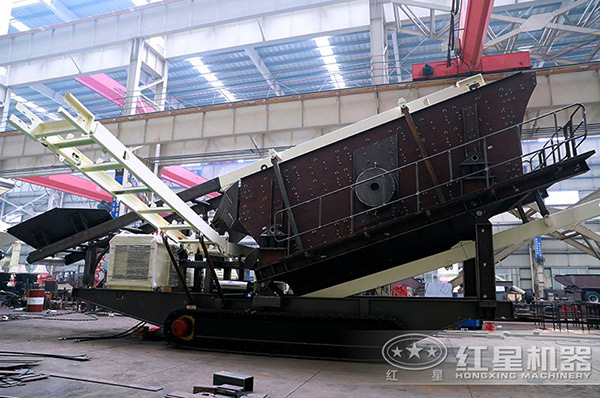 河南紅星車載流動(dòng)破石機(jī)生產(chǎn)車間 河南紅星車載流動(dòng)破石機(jī)生產(chǎn)車間