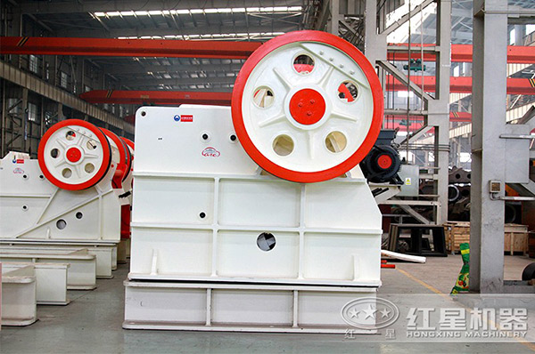 HD德版鄂式破石機(jī) HD德版鄂式破石機(jī)