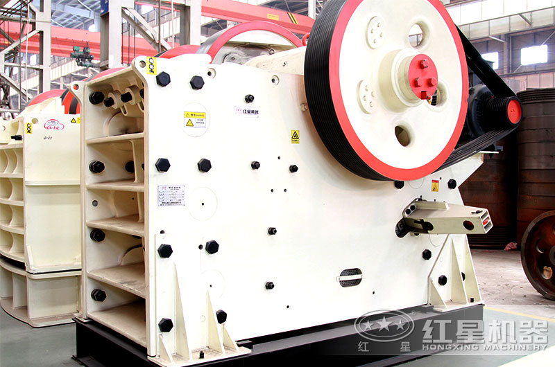 鵝卵石顎式破碎機(jī) 鵝卵石顎式破碎機(jī)