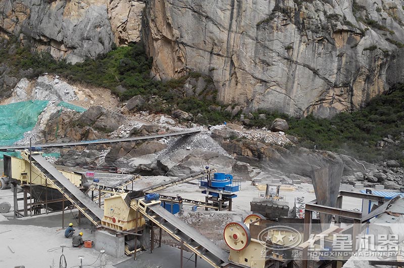 山東制砂生產(chǎn)線生產(chǎn)現(xiàn)場 山東制砂生產(chǎn)線生產(chǎn)現(xiàn)場