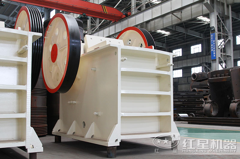 固定式石頭破碎機(jī) 固定式石頭破碎機(jī)