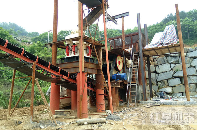 顎式磕石機(jī)與圓錐磕石機(jī)雙機(jī)作業(yè)現(xiàn)場(chǎng) 顎式磕石機(jī)與圓錐磕石機(jī)雙機(jī)作業(yè)現(xiàn)場(chǎng)