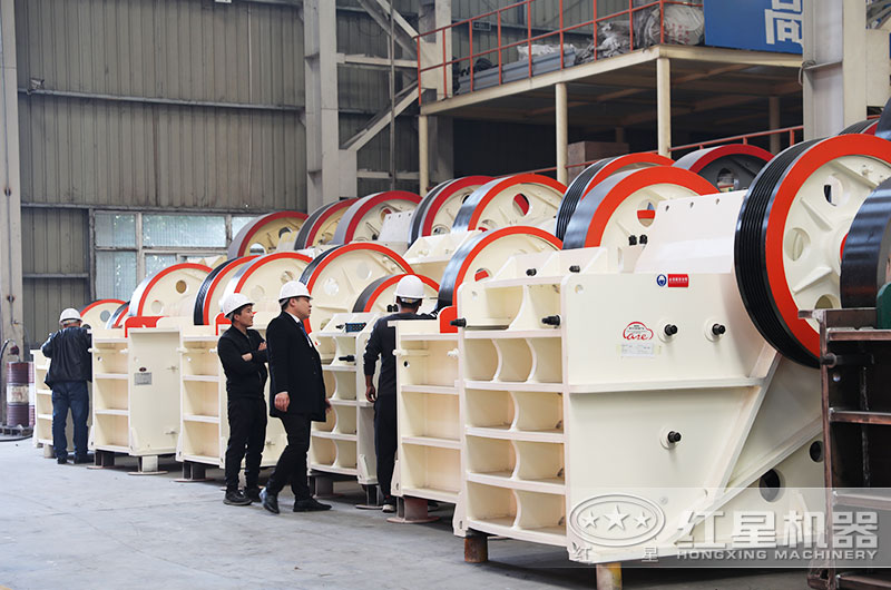 粗碎顎破打石子機(jī) 粗碎顎破打石子機(jī)