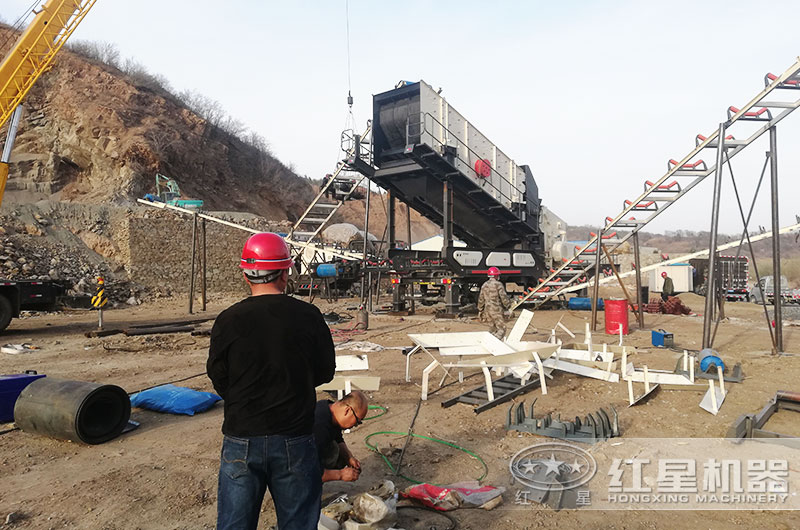 即將投入生產(chǎn)的破碎石頭機(jī)器 即將投入生產(chǎn)的破碎石頭機(jī)器