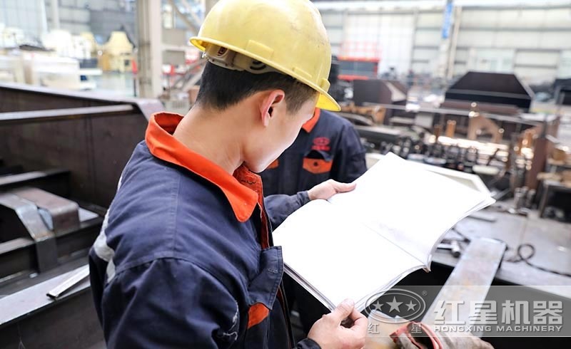 大廠家紅星機(jī)器生產(chǎn)車間 大廠家紅星機(jī)器生產(chǎn)車間