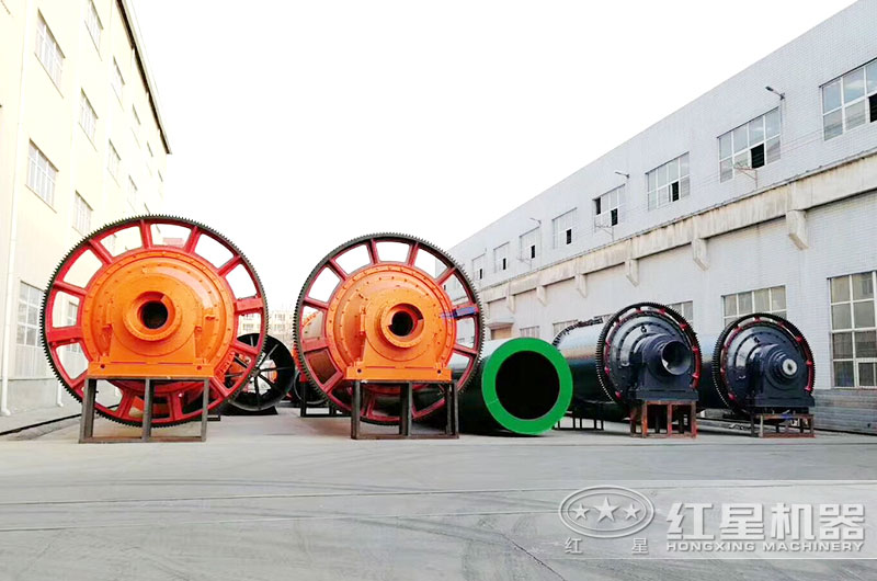 多種規(guī)格下的石灰石球磨機 多種規(guī)格下的石灰石球磨機