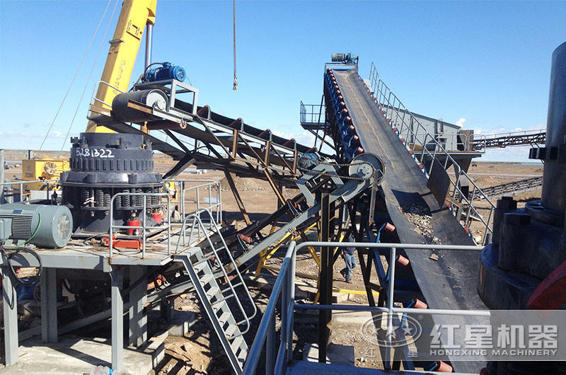 石頭碎石工藝中的圓錐破碎機(jī) 石頭碎石工藝中的圓錐破碎機(jī)