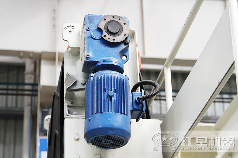 制砂設(shè)備上的電機(jī) 制砂設(shè)備上的電機(jī)
