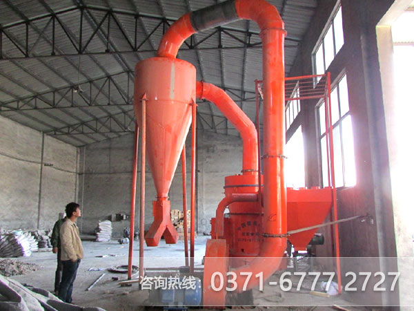 高嶺土微粉磨客戶作業(yè)現(xiàn)場(chǎng) 高嶺土微粉磨客戶作業(yè)現(xiàn)場(chǎng)