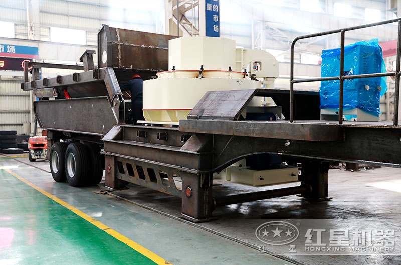 青石移動(dòng)制沙機(jī)生產(chǎn)車(chē)間 青石移動(dòng)制沙機(jī)生產(chǎn)車(chē)間