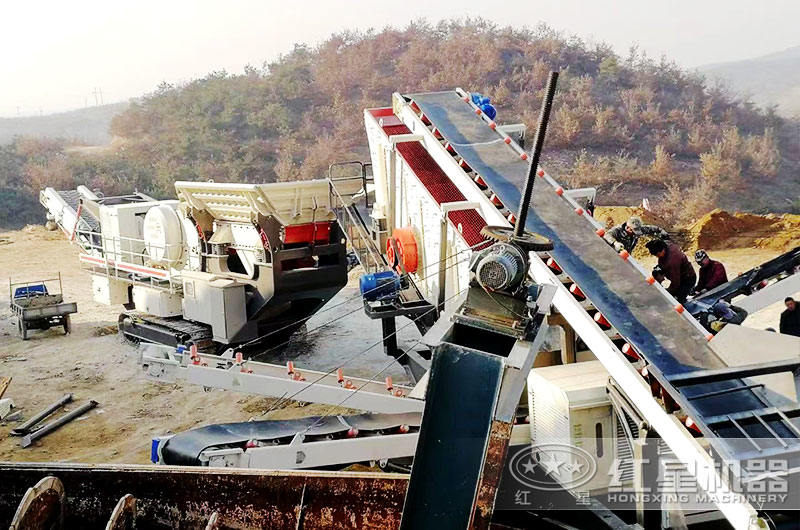 移動(dòng)式破碎機(jī)安裝搭設(shè)現(xiàn)場(chǎng) 移動(dòng)式破碎機(jī)安裝搭設(shè)現(xiàn)場(chǎng)