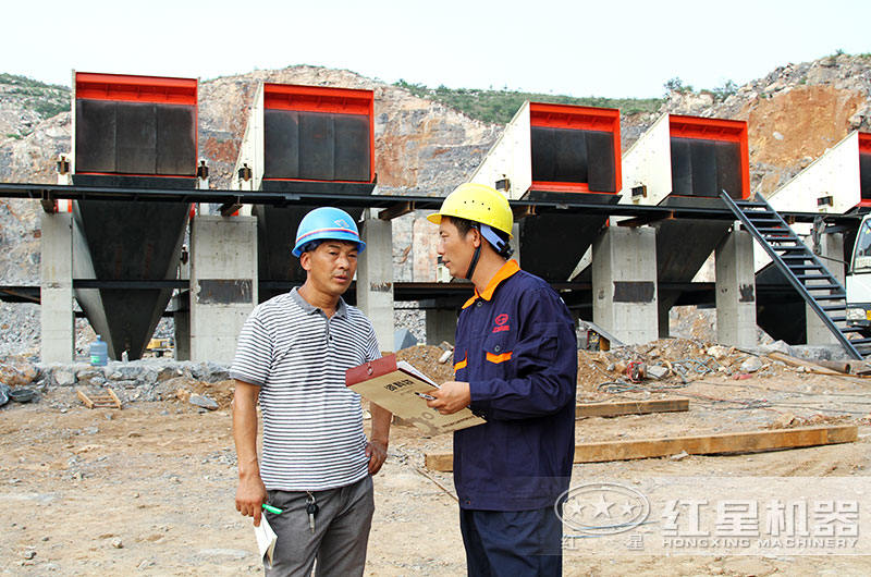 紅星技術(shù)人員為用戶設(shè)計生產(chǎn)方案并現(xiàn)場指導安裝 紅星技術(shù)人員為用戶設(shè)計生產(chǎn)方案并現(xiàn)場指導安裝