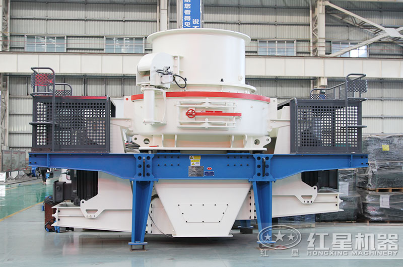 有將鵝卵石破碎成沙的機(jī)器嗎？鵝卵石碎沙機(jī)多少錢(qián)？