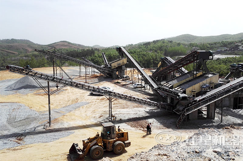 南陽(yáng)時(shí)產(chǎn)800噸玄武巖破碎生產(chǎn)線(xiàn)三 南陽(yáng)時(shí)產(chǎn)800噸玄武巖破碎生產(chǎn)線(xiàn)三