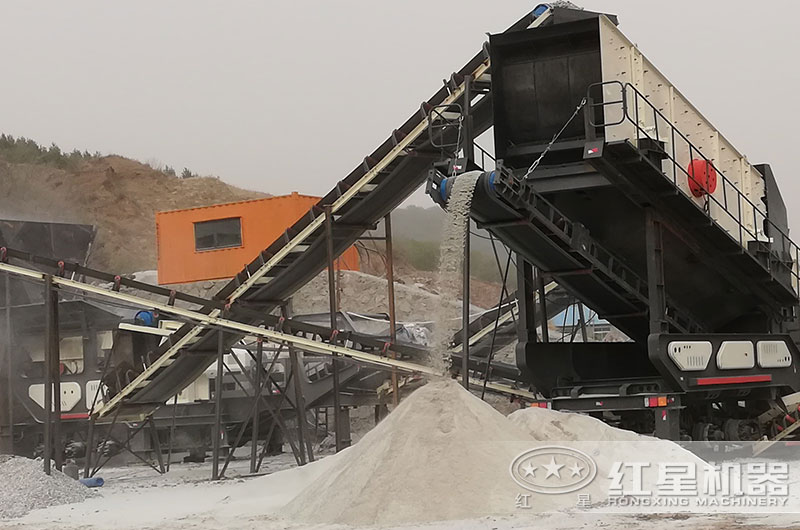 碎石機(jī)打中沙現(xiàn)場(chǎng) 碎石機(jī)打中沙現(xiàn)場(chǎng)