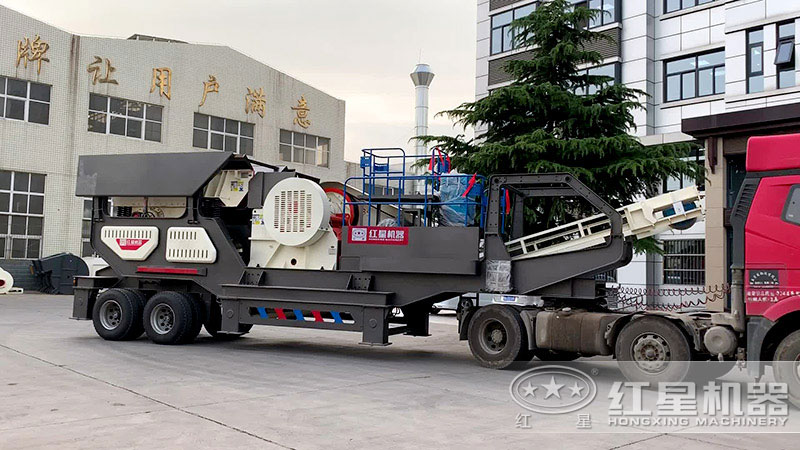 掛上車頭即可移動(dòng)的輪胎移動(dòng)石子加工機(jī)器 掛上車頭即可移動(dòng)的輪胎移動(dòng)石子加工機(jī)器