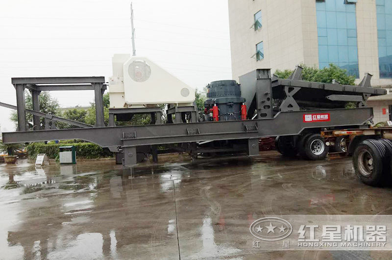 時(shí)產(chǎn)30噸的四合一移動(dòng)破 時(shí)產(chǎn)30噸的四合一移動(dòng)破