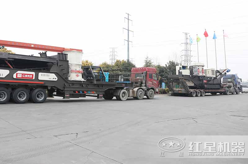 礦用移動石塊破碎機陸續(xù)發(fā)貨 礦用移動石塊破碎機陸續(xù)發(fā)貨