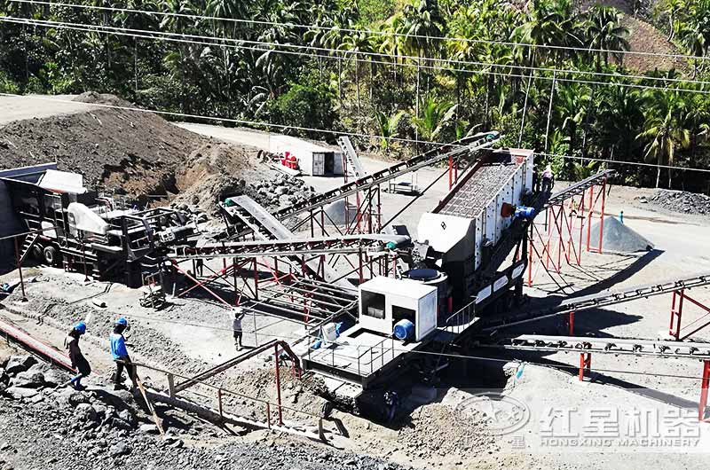 菲律賓二合一移動(dòng)顎式圓錐破一體機(jī)生產(chǎn)現(xiàn)場(chǎng) 菲律賓二合一移動(dòng)顎式圓錐破一體機(jī)生產(chǎn)現(xiàn)場(chǎng)