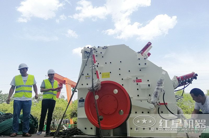 生產(chǎn)石子用什么設(shè)備好_全套石子設(shè)備價(jià)格多少錢？