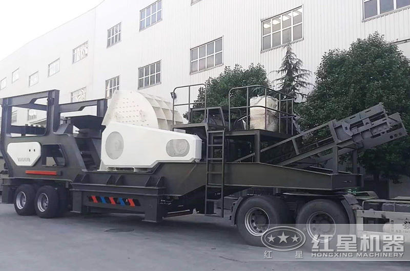 一次成型的流動(dòng)錘式煤炭粉碎機(jī) 一次成型的流動(dòng)錘式煤炭粉碎機(jī)