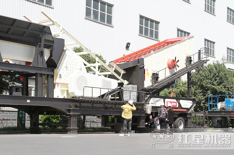 客戶來廠參觀設(shè)備 客戶來廠參觀設(shè)備