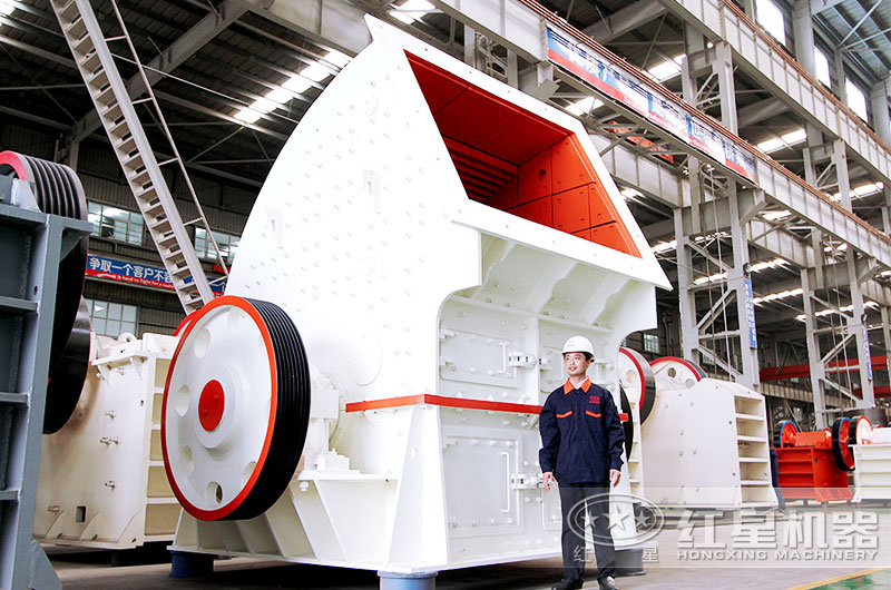 大型錘式打石子機(jī)器 大型錘式打石子機(jī)器