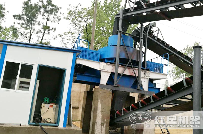 設(shè)備作業(yè)現(xiàn)場(chǎng) 設(shè)備作業(yè)現(xiàn)場(chǎng)