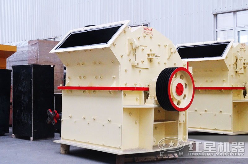 小型錘式超細(xì)破碎機(jī) 小型錘式超細(xì)破碎機(jī)