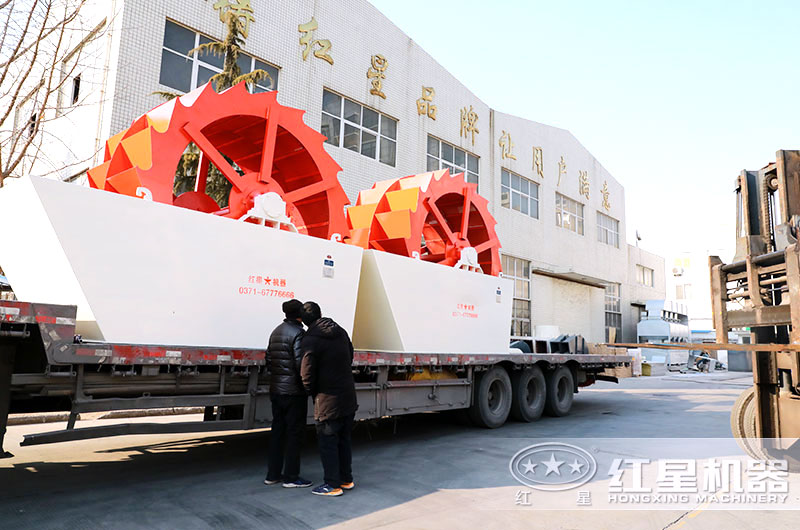 撈沙機(jī)發(fā)貨現(xiàn)場(chǎng) 撈沙機(jī)發(fā)貨現(xiàn)場(chǎng)