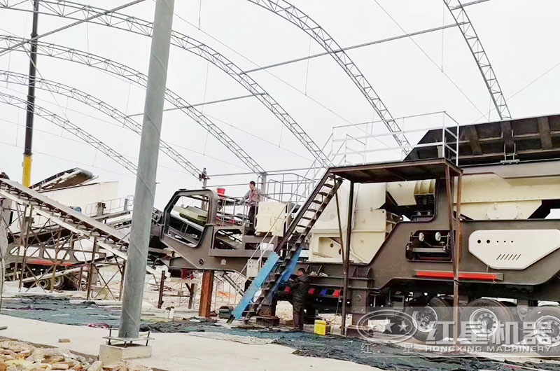 正在建的密封石頭加工現(xiàn)場(chǎng) 正在建的密封石頭加工現(xiàn)場(chǎng)