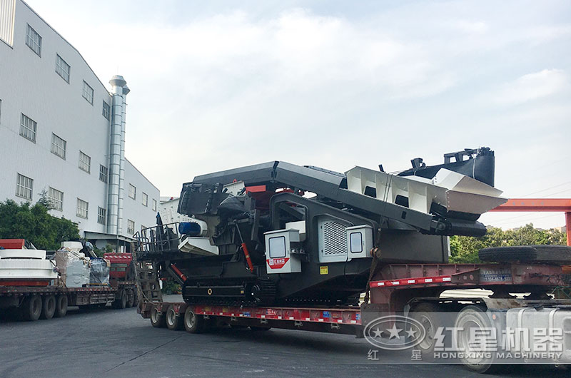 履帶移動(dòng)破碎機(jī)相繼發(fā)貨 履帶移動(dòng)破碎機(jī)相繼發(fā)貨