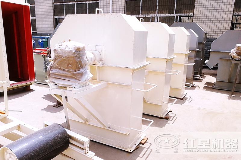 斗式提升機(jī) 斗式提升機(jī)