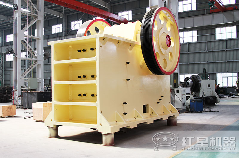 液壓保護(hù)顎式破碎機(jī) 液壓保護(hù)顎式破碎機(jī)