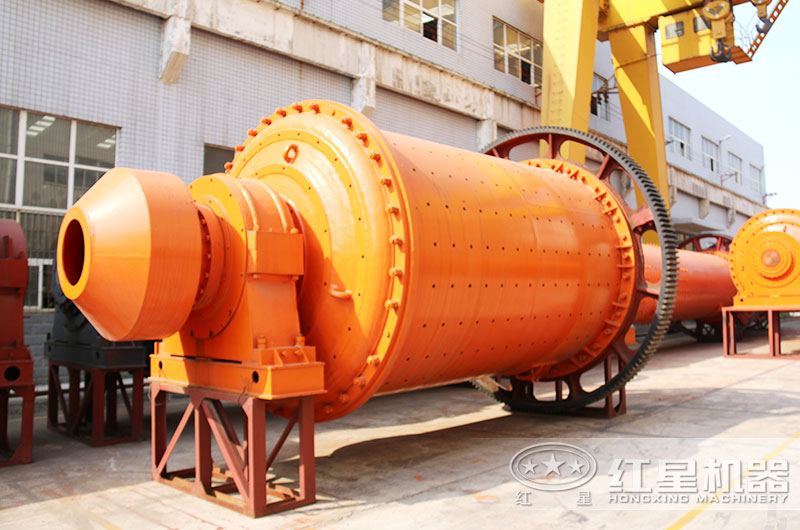 日產(chǎn)500噸的球磨機用多大的電機合適？