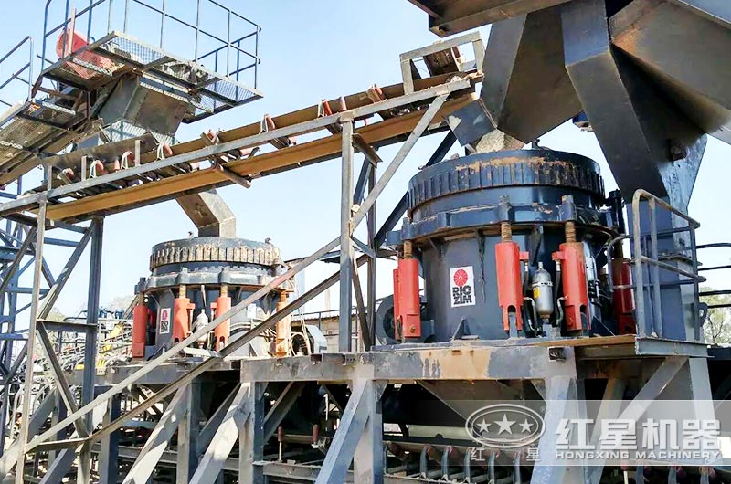 時產(chǎn)500噸鐵礦石破碎生產(chǎn)線 時產(chǎn)500噸鐵礦石破碎生產(chǎn)線