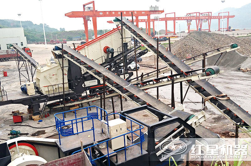 移動(dòng)顎式破碎機(jī)搭配移動(dòng)反擊破處理完重慶一處建筑垃圾了 移動(dòng)顎式破碎機(jī)搭配移動(dòng)反擊破處理完重慶一處建筑垃圾了