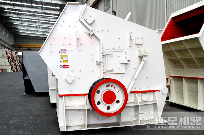 反擊破碎機(jī)，出料粒形好