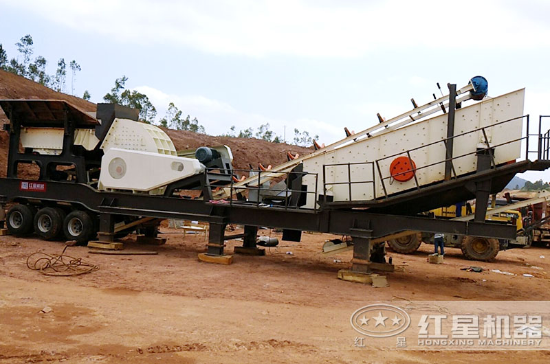 一次成型移動錘式砂石機生產現場 一次成型移動錘式砂石機生產現場