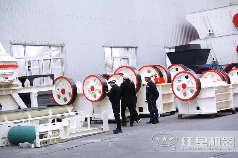 石子粉碎機(jī)有哪些？哪種適合中小型石料廠？