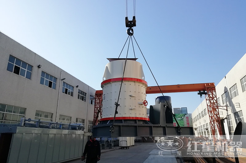 立軸復(fù)合破制砂機(jī)裝車(chē)發(fā)貨中 立軸復(fù)合破制砂機(jī)裝車(chē)發(fā)貨中