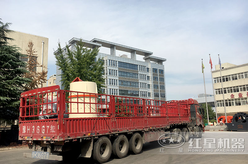 立軸破碎機(jī)準(zhǔn)備發(fā)貨現(xiàn)場 立軸破碎機(jī)準(zhǔn)備發(fā)貨現(xiàn)場