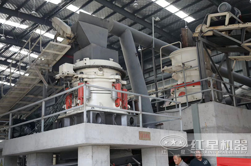 湖南客戶多缸液壓圓錐破+單缸圓錐破生產(chǎn)現(xiàn)場(chǎng) 湖南客戶多缸液壓圓錐破+單缸圓錐破生產(chǎn)現(xiàn)場(chǎng)