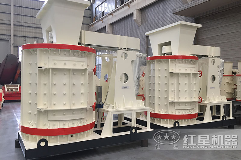 河南紅星復合式破碎機現(xiàn)貨供應 河南紅星復合式破碎機現(xiàn)貨供應