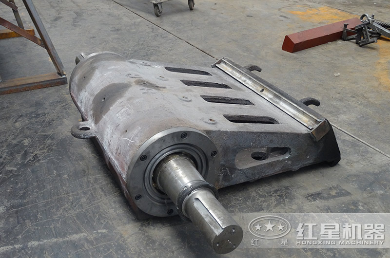 顎破機(jī)的動(dòng)顎部件 顎破機(jī)的動(dòng)顎部件