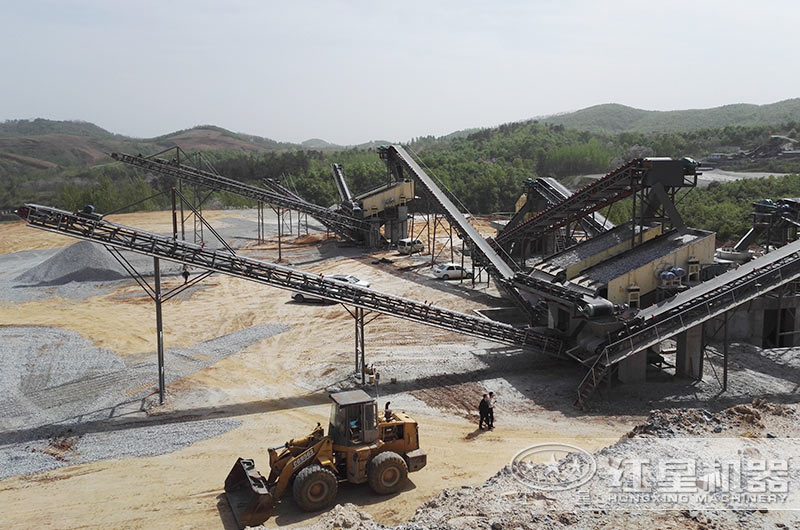 南陽碎石加工現(xiàn)場 南陽碎石加工現(xiàn)場