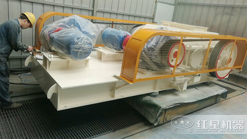 對輥制砂機(jī)設(shè)備圖片 對輥制砂機(jī)設(shè)備圖片